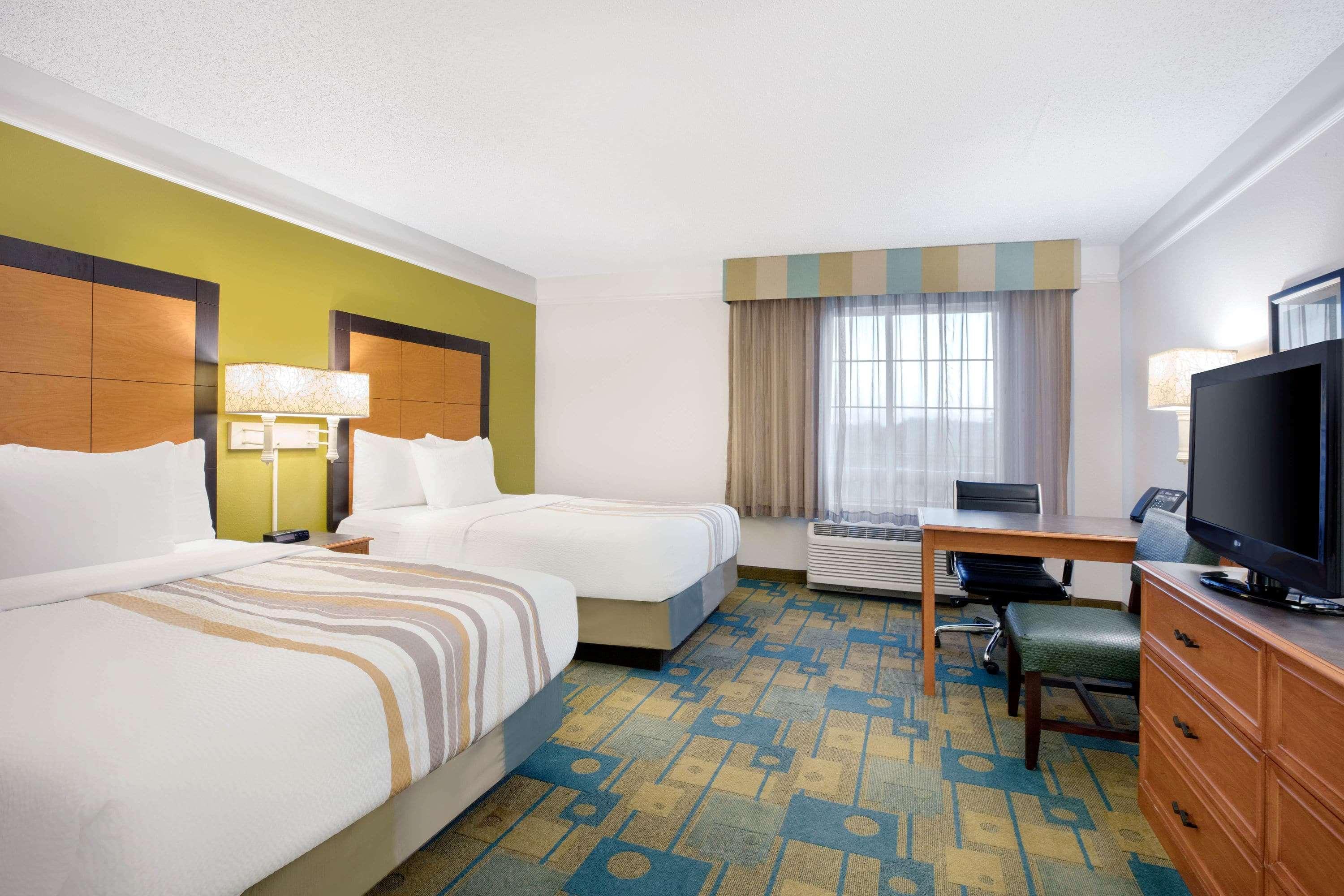 La Quinta Inn And Suites By Wyndham, Ocala Exterior photo