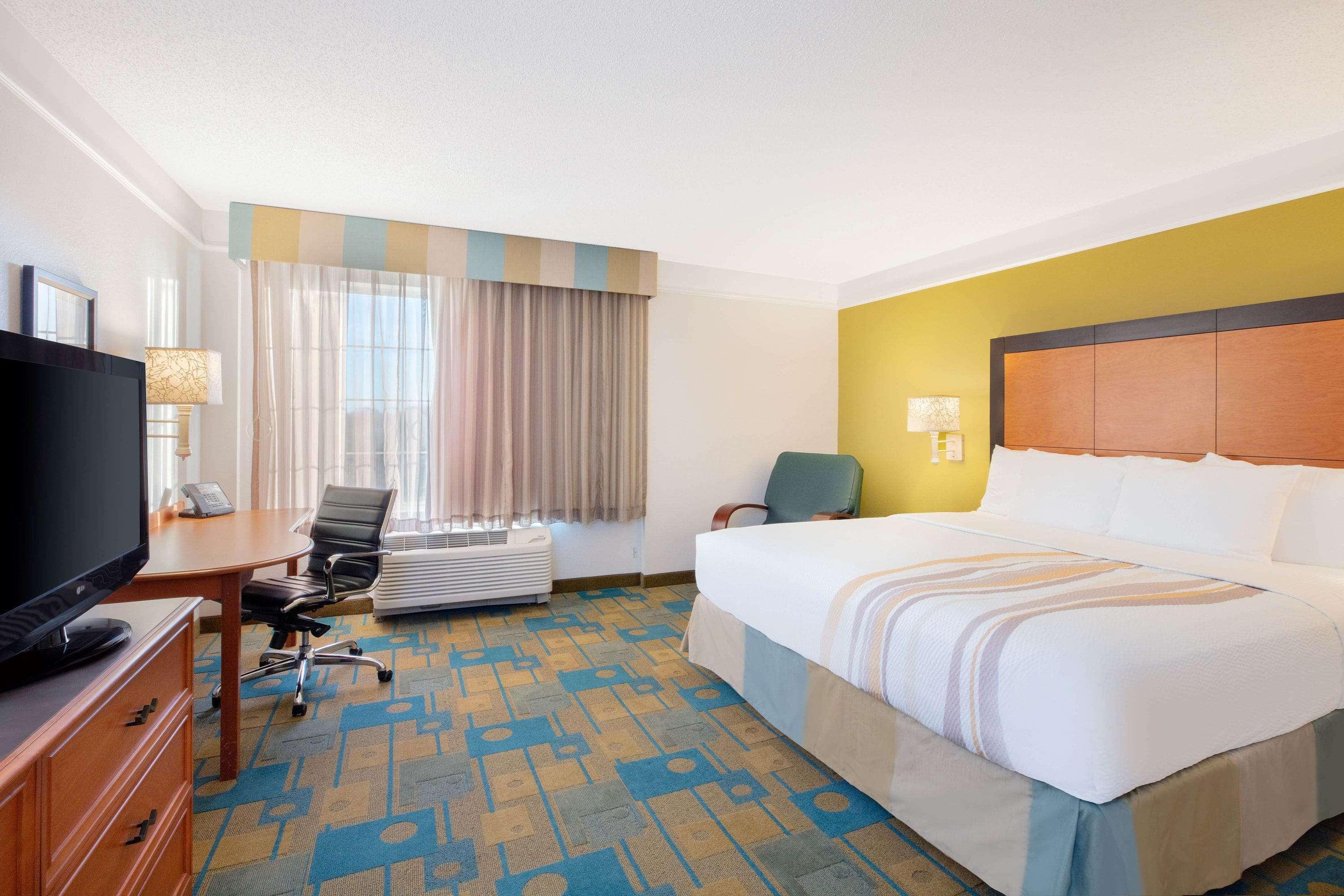 La Quinta Inn And Suites By Wyndham, Ocala Exterior photo