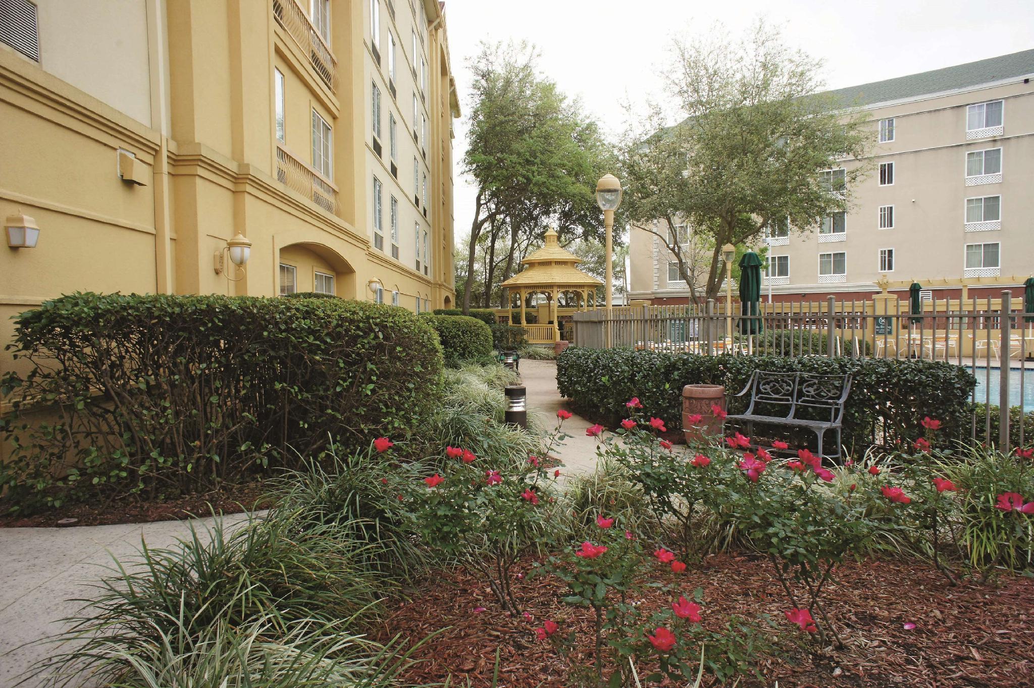 La Quinta Inn And Suites By Wyndham, Ocala Exterior photo