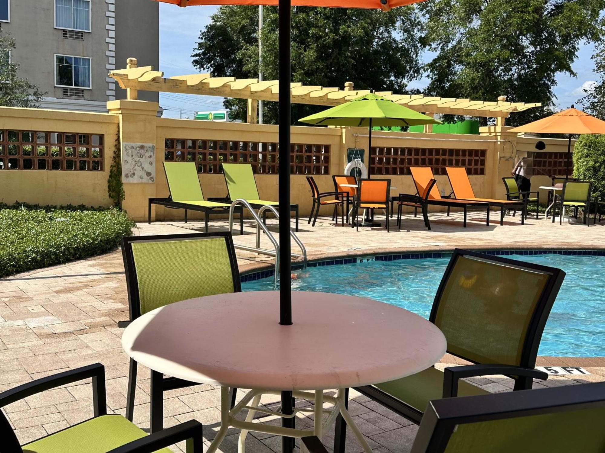La Quinta Inn And Suites By Wyndham, Ocala Exterior photo